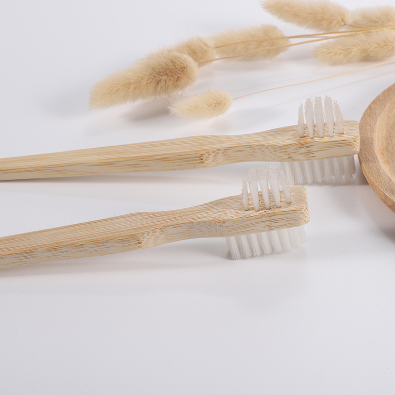 30 stuks protheseborstels met  - Bamboo Toothbrush recensie en prijs